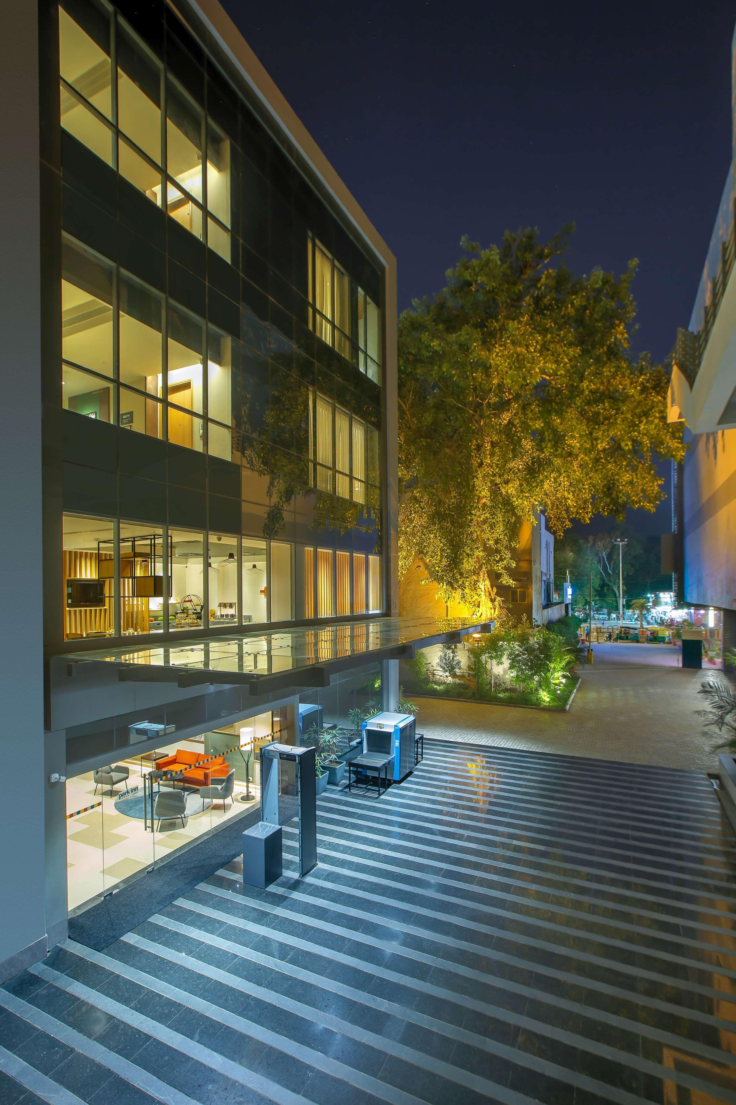 Park Inn By Radisson Gwalior Εξωτερικό φωτογραφία